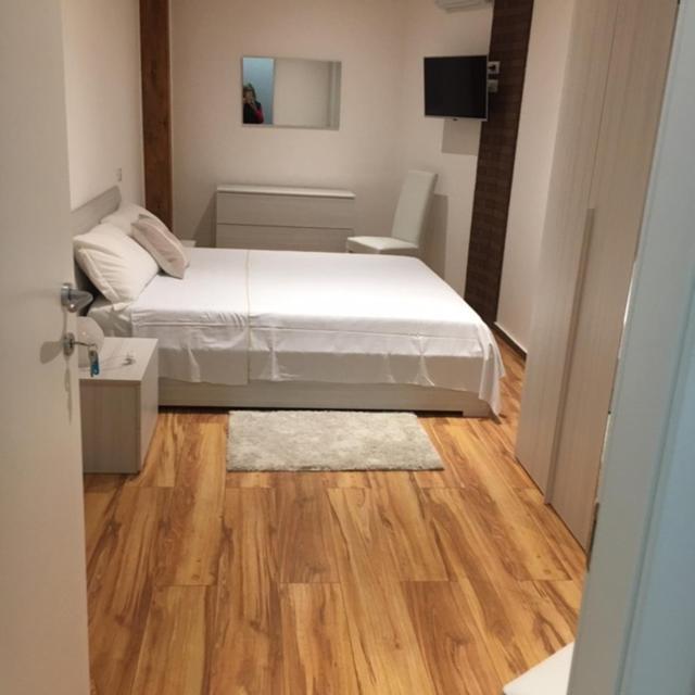 B&B Ma'Delina Settimo Milanese Zewnętrze zdjęcie